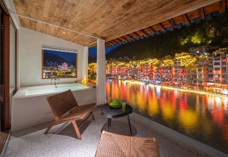 Terrace with hillside view at Mandu MD Sitang Villa Homestay