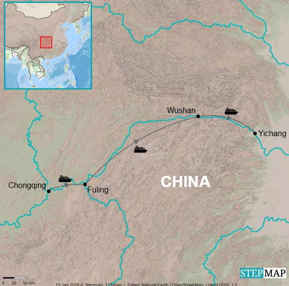 Route map showing Chongqing, Fuling, Wushan and Yichang along the Yangtze River